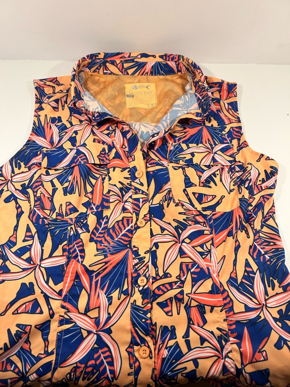 Silver Bait Sleeveless Fishing Shirt Women’s Medium Tropical Button Up Vented